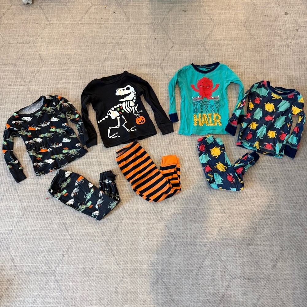 Carter's Black and Green Dinosaur Halloween Pajama Set 2T